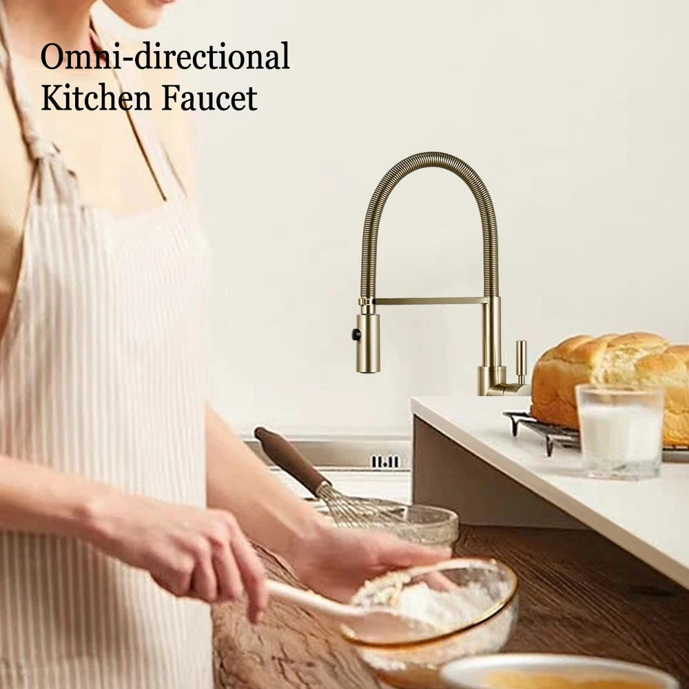 Brushed Gold Kitchen Faucets Single Handle Pull Out Kitchen Mixer Hot And Cold Water Swivel Degree Water Tap